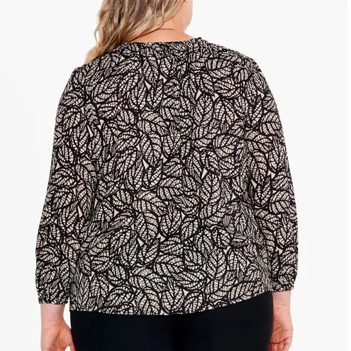 Nic+Zoe Black and Cream Leaf Pattern Top Size 1X