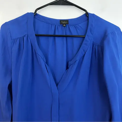 Babaton T. 100% Silk Royal Blue Hidden Button Down V-neck Blouse Size Small