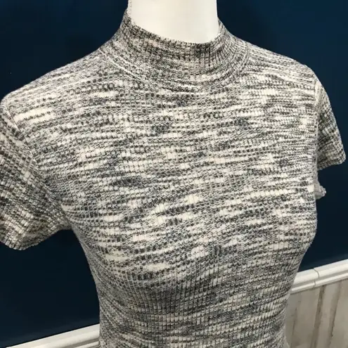 it's our time Vintage Mock Neck Cropped Marled T-shirt 90s Knit Ribbed