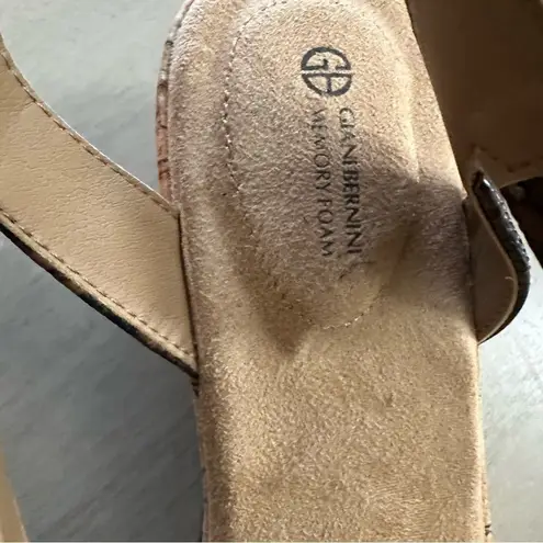 Giani Bernini Terrii Wedge Sandals- 10