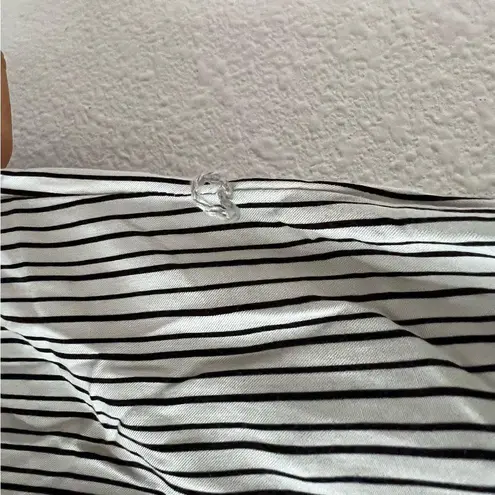 Dress Forum Aritzia Stripped Cropped Jumpsuit US Small