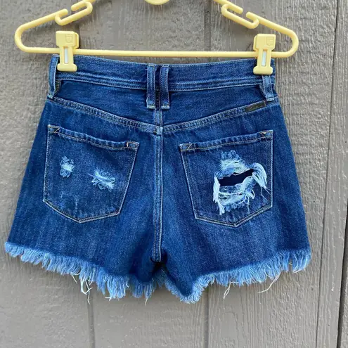 KanCan Button Fly High