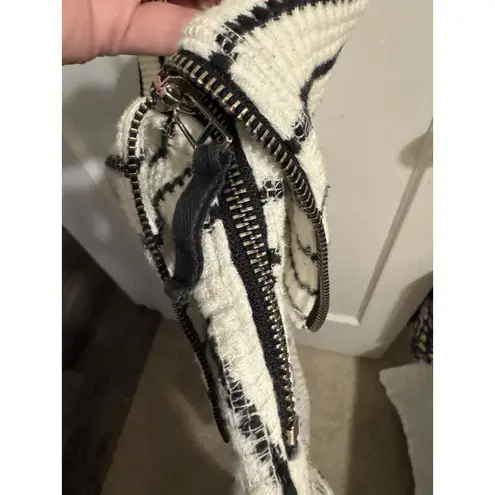 Lilla P Sweater Womens Medium White Striped Slouch Neck Long Sleeve Waffle Knit Size L