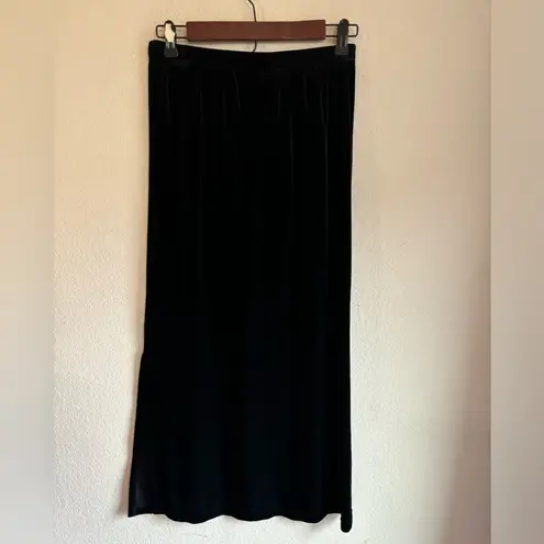 Sag Harbor Vintage Petite Black Velvet Pencil Skirt PS