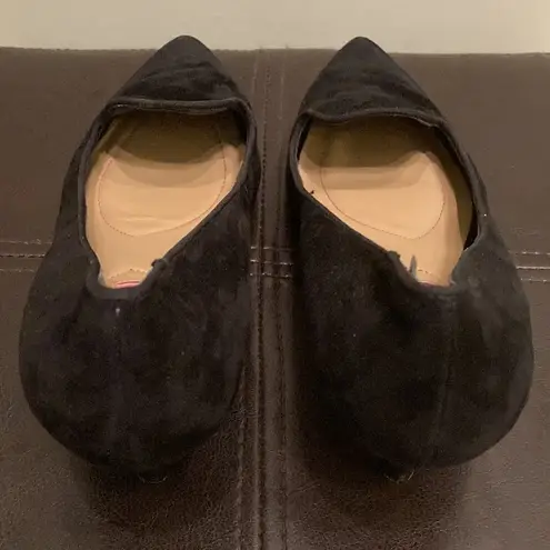 Isaac Mizrahi  Black Suede Heels