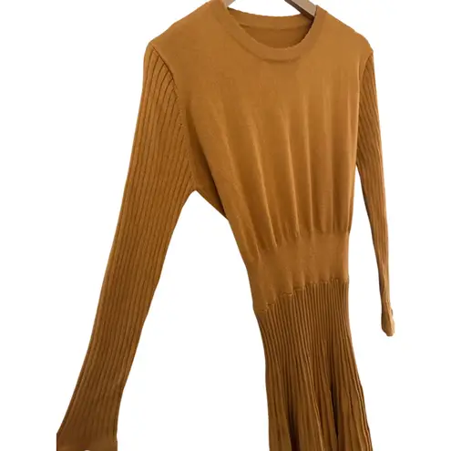 Fincati Cashmere Blend Belt Fitted Pleated Sweater Dress Goldenrod Size Large Gold