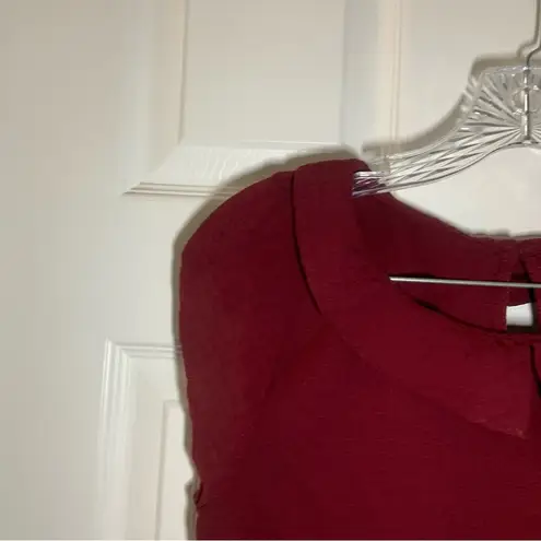 Modcloth  Maroon Peter Pan Collar Short Sleeve Blouse M