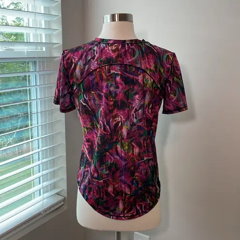 Lululemon  High Neck Run & Train Tee Hyper Flow Pink Black Rainbow HYFL