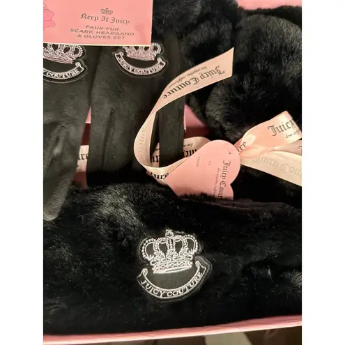 Juicy Couture  Faux Fur Scarf Set-Black