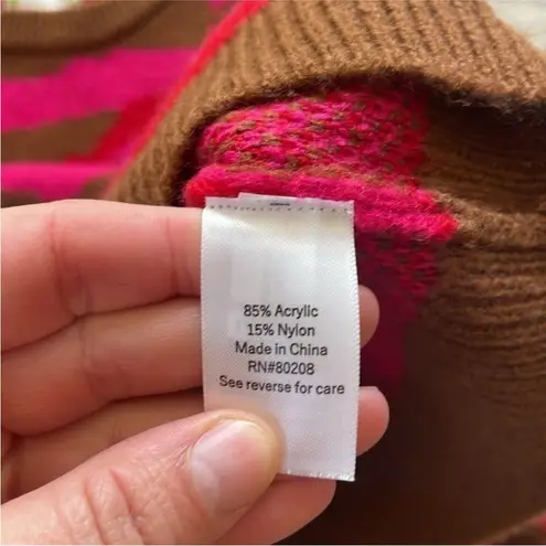 Yummy Sweater Co Size Medium Easy Crewneck Pink Camouflage Sweater