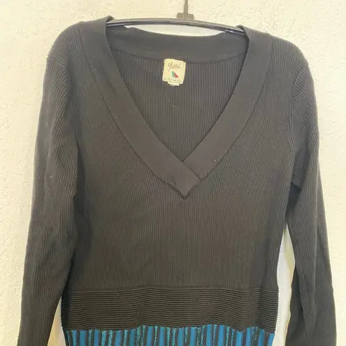 Yumi Black Metallic Blue Tea Length Knit Sweater Dress Stretchy Sz M Pleated Size M