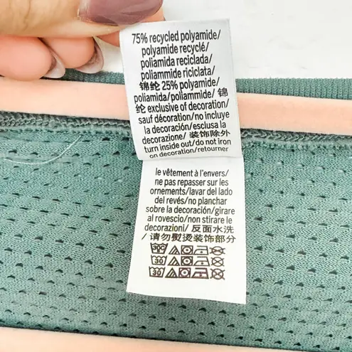 PINK Victoria's Secret Womens Athletic Top Size L Green Crop Gym Workout Sporty Size L