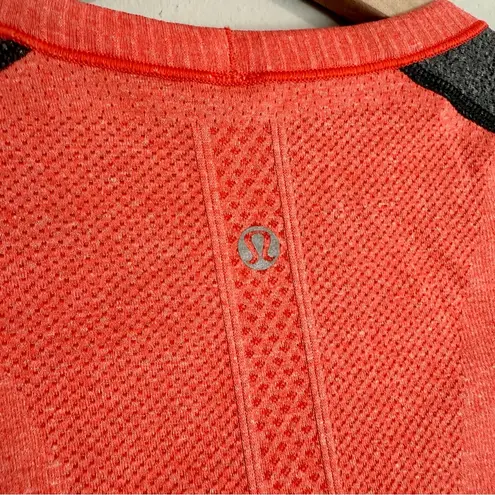 Lululemon  Swiftly Tech Short Sleeve 2.0 Size 12 - Image 4