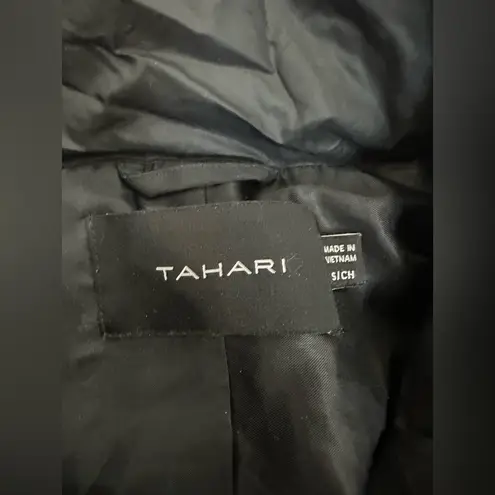 Tahari Women’s Slim Black Puffer Jacket Andi with Hood and Drawstrings: SZ Small