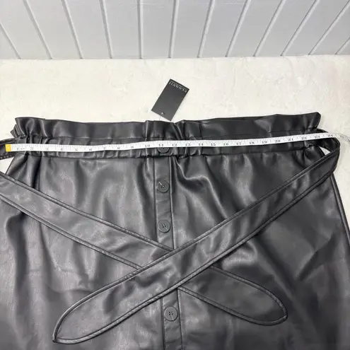 Eloquii Black Faux Leather Pencil Skirt Stretchy Size 22
