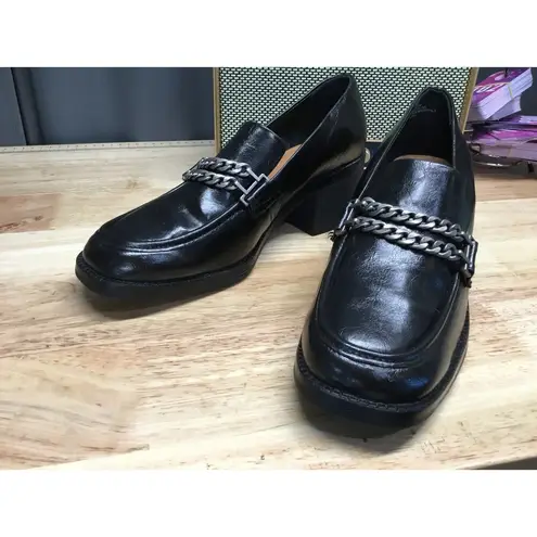 Baretraps Athena Chain Loafers Women's 9 Triple Black Faux Leather Low Top Flats