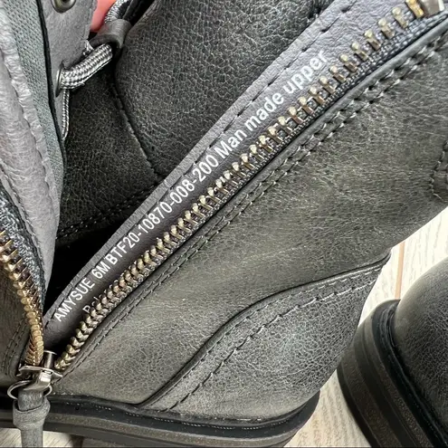 Baretraps Amysue Lug Sole Combat Moto Boots 6M Dark Grey Faux Leather $100