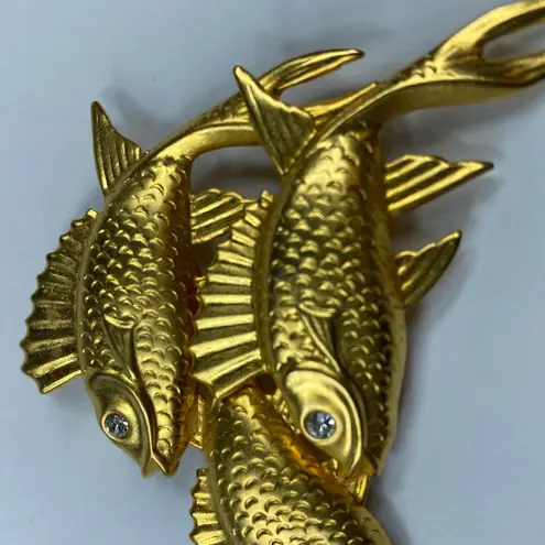 Premier Designs Womens Three Fish Brooch Fins Rhinestone Eyes Textured Details