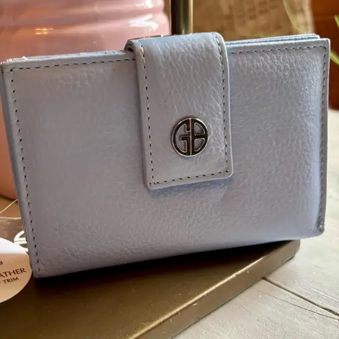 Giani Bernini Light Blue
Leather Wallet NWT