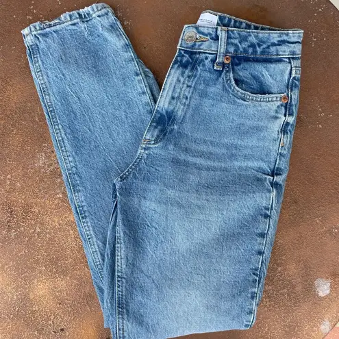 ZARA  high waisted blue jeans