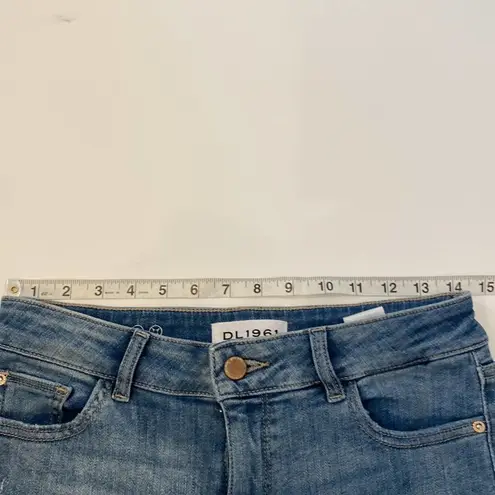 DL1961  Mara Instasculpt Straight Ankle Denim Blue Jeans Fringe Hem EUC Sz 25
