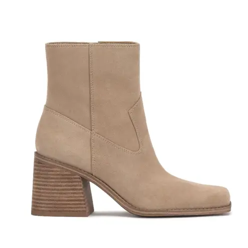 Vince Camuto New Sybren Bootie in Tortilla Size 8.5