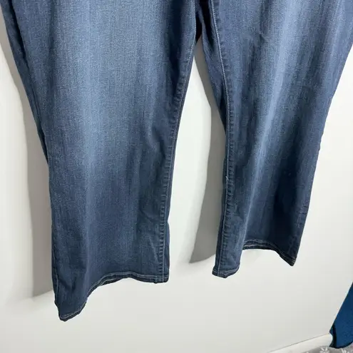 Stitch Fix Liverpool The Gia Glider Crop In Edgehill Wash Size 24W Blue
