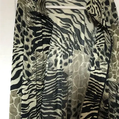 cj banks  women’s 3X zip up top or jacket. Animal print.