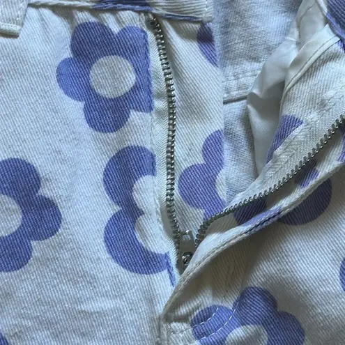 SheIn  White Blue Flower High Rise Jean Shorts Size XS