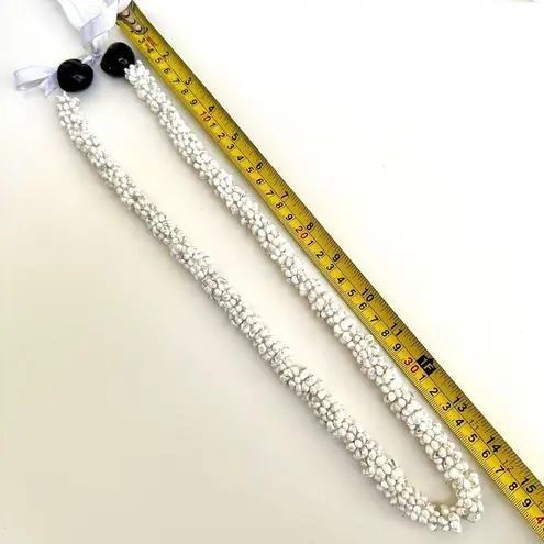 Hawaiian Mongo Shell Lei Necklace