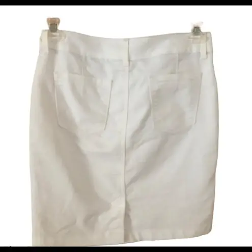 Banana Republic  White Denim Casual Fridays  Skirt Sz. 27 Cotton Stretch