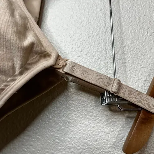 Kindred Bravely Tan Sublime Hands