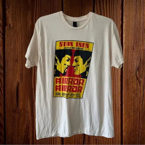 Star Trek Series Mirror Mirror Spock Graphic T 60’s reference Size L