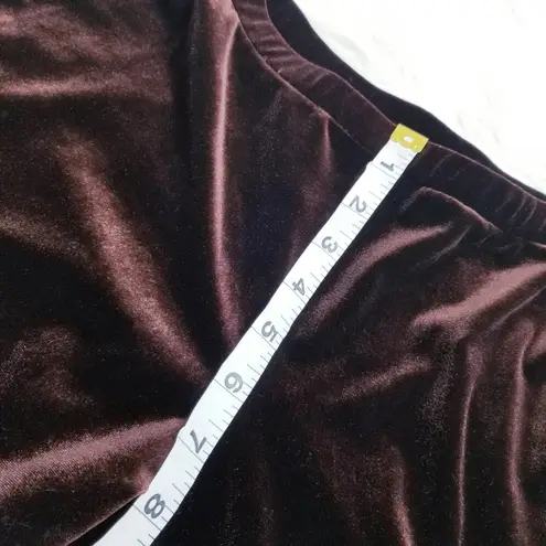 Tempo Paris Made in USA velvet wide leg Capri