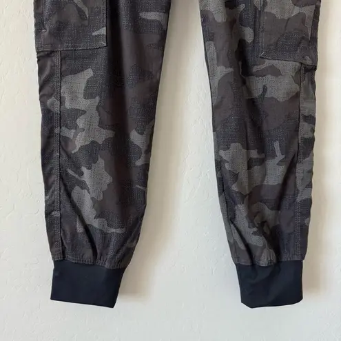 prAna Granite Gray Camo Sky Canyon Jogger Pants Size 10