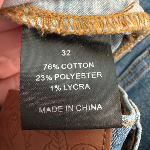 Johnny Was Good Vibes Skinny Jeans Size 32 Blue Embroidered Celestial Boho Artsy