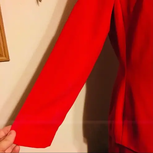 Laura Scott red jacket and skirt set 10