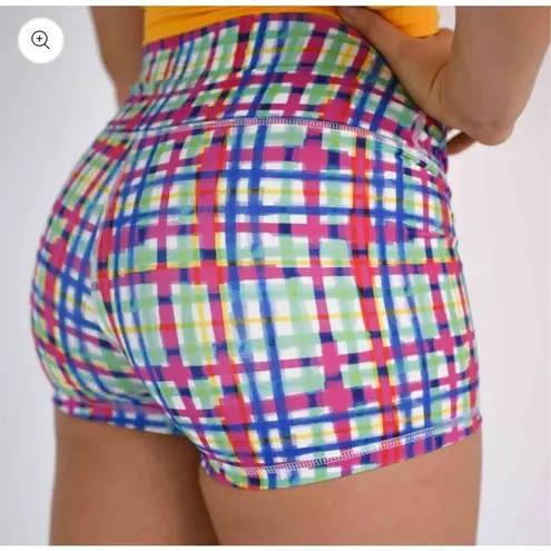 NWT Fleo Spring Be Nice Plaid Shorts power mid high size small Pink