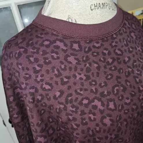 American Eagle NWT  Womens Purple Leopard Jegging Fit‎ Pullover Sweater Medium