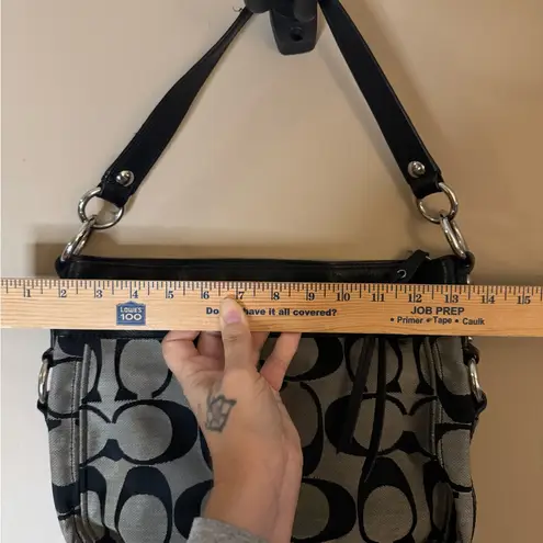 Coach  Zoe hobo bag in a black and grey signature canvas OS