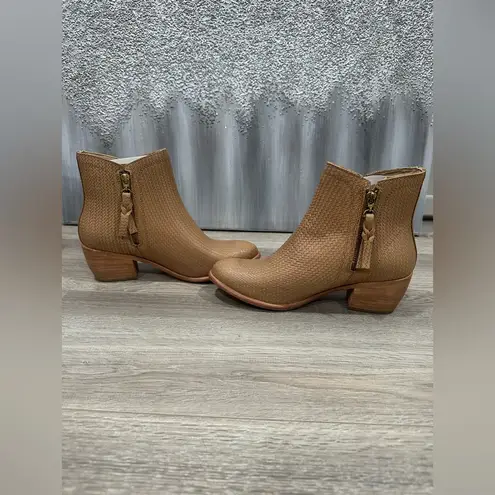 Wolverine NEW  Ella Derek Lam Color Beige - Image 8