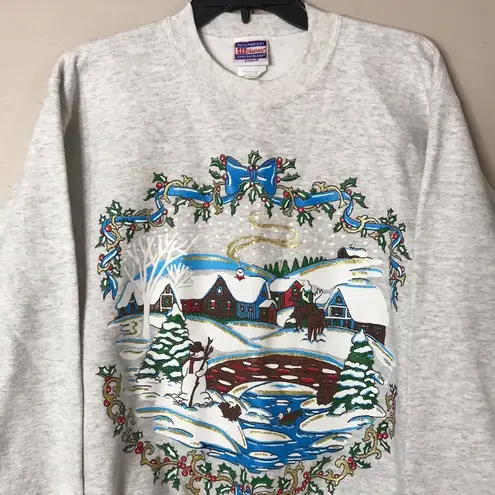 Hanes Vintage snowy Christmas time theme on pullover fall cozy sweater size small