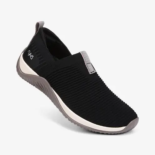 Ryka ✨ Echo Knit Slip On Sz 9.5 Sneakers✨