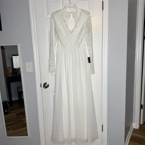 Lulus Awaken My Love White Long Sleeve Lace Maxi Dress size large new with tags