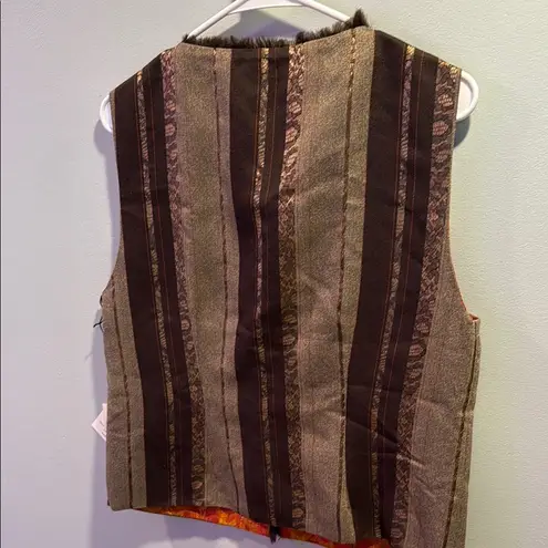 NWT Catherine Bacon Striped Button