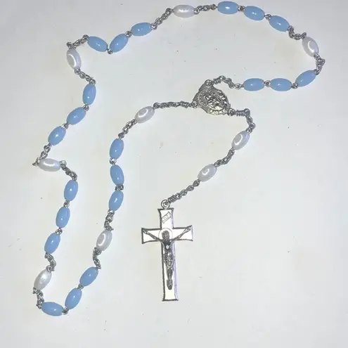 Vintage Blue  & White Silver Tone Religious Crucifix Catholic Rosary Necklace