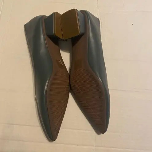 C.PARAVANO Women’s Low Block Heel Blue Pumps Size EU 41 US 10/10.5 SEE DESCRIPTIO