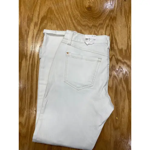 INC International Concepts Straight Jeans Womens 6/28 White Denim Mid Rise B61 Size 26