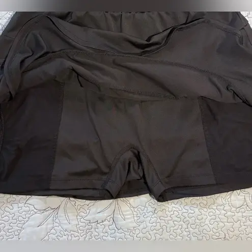 TAIL Doubles Multi Ruffle Tennis SPF 45+ protection Skirt/Skort in Black Sz L Size L