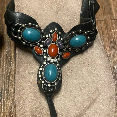 White Mountain Womens Thong Sandals Size 10 Beige Sole Southwestern Beads Straps